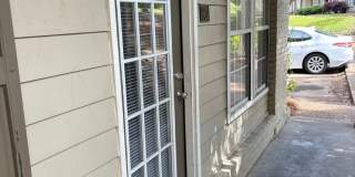 2 Bedroom 1 Bath Apartment Close to Campus! Available Now! Gallery 1