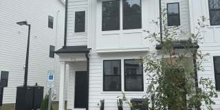 1512 Crescent Townes Way Gallery 1