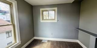 Spacious 4-Bedroom Home in North Canton – Prime Location Gallery 15