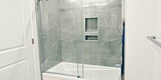 3833 N Broadway Gallery 334