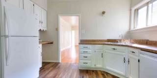 Available Aug 7th - Very nice single family home with refinished hardwood and a very large open living room. Gallery 20