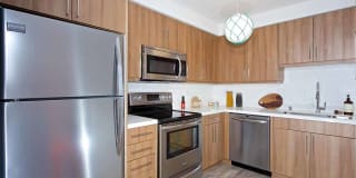 Bayside at Coronado Gallery 4