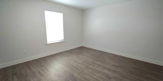 313 N Navy Blvd unit: 1B Gallery 10