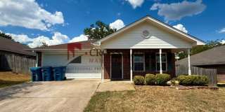 408 Redbud Circle Gallery 1