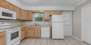 Charming 3 Bedroom Home in Pine Meadows – Prime Fort Walton Beach Location Gallery 10