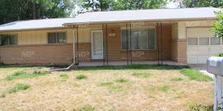 2433 Tamarac Drive Gallery 1