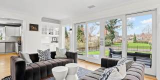 9 Grimes Road Gallery 12