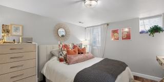 Spacious 4BR House in Denver Gallery 22