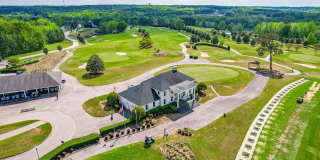 Sought After Riverwood Townhome! Gallery 37