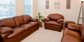15308 COMMITMENT Court Gallery 4