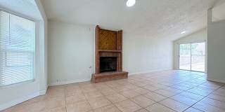 Northeast El Paso 2 bed Refrig A/C Duplex Gallery 5