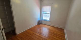Large 3-bed/1-bath Apartment in the Heart of Rogers Park! Gallery 9