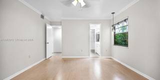 4020 N Hills Dr Gallery 21