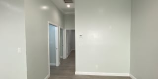 766 West 25th Street Gallery 10