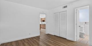 2391 NE 11th Court Gallery 6