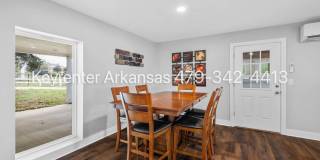 Charming 1 Bedroom Cottage-Style Home with Spacious Yard Charming 1 Bedroom Cottage-Style Home with Spacious Yard Gallery 13