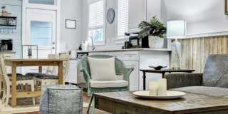 103 St Charles Gallery 6