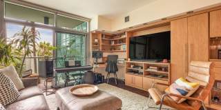 13700 Marina Pointe Dr Gallery 1