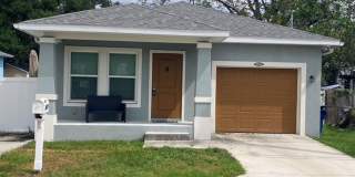 Modern, Fully Furnished 3-Bedroom Home with Fenced Backyard in Tampa! Gallery 1