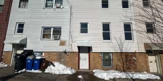 681 Rhinelander Ave Gallery 6