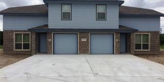 935 Brookview Drive 935 Brookview Drive Gallery 1