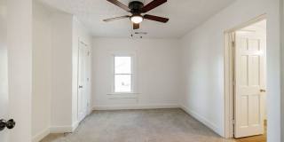 2084 Broad Street Gallery 7