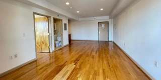 230 Monroe St Gallery 5
