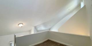 2 Bedroom + Loft Condo in Parkwood Village Gallery 10