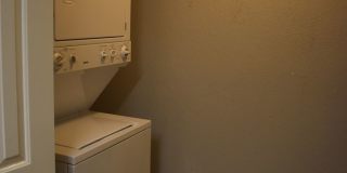 Spacious 2 bed + bonus room / Littleton Condo, Wonderful Location Gallery 9