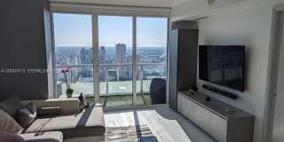 50 Biscayne Blvd 5107 Gallery 9