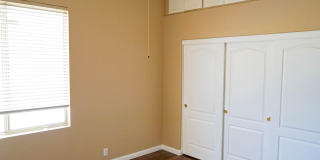 541 N DANIELSON Way Gallery 30