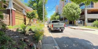 3 bedroom 2 bath off Dickson St, cute front porch Gallery 14