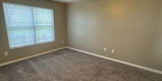 Spacious 3 Bedroom home! Gallery 15