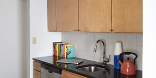 Ricardo Ricardo Gallery 32