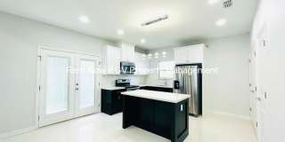 208 W Rutherford Ave Gallery 1