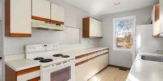 36 Irving St # B Gallery 4