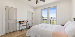 315 Sandstone #206 Gallery 5