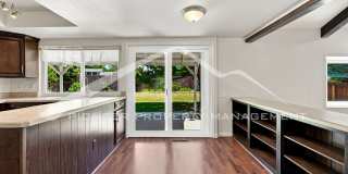 Single Family Home with 2 Car Garage and Central Air! Gallery 8
