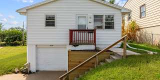 3-Bedroom Home For Rent Near Wakonda Elementary – 4655 Curtis Ave Gallery 1