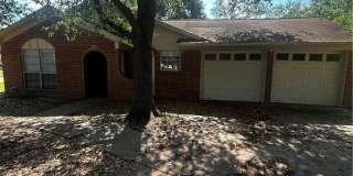 1404 Sunny Court Gallery 1