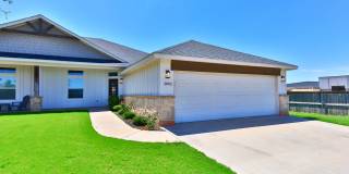 3/2/2 duplex!  NEWLY UPDATED! Gallery 1