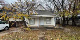$1195- 3 room 2 bath - Single Family Home locate in the South Central Neighborhood Gallery 1
