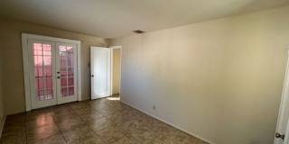 221 North Cherry Avenue Gallery 9