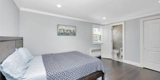 81 Barnes Street Gallery 16