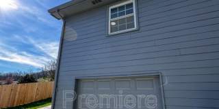 3910 E 123rd Ter Gallery 9