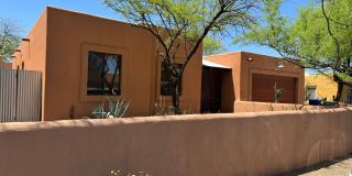 Unique 3Bdm 2Ba home is located in a great central location Gallery 8