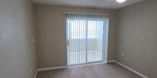 TREASURE ISLAND WATERFRONT CONDO Gallery 12