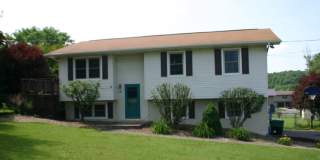 Seymour, 4 bedroom, hardwood floors - Call Steve Davis (865) 681-1000 Gallery 1