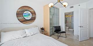 8925 Collins Ave appt 9J (A11899996) Gallery 21