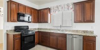 Beautiful Home In Sun City Aliante!! Gallery 15